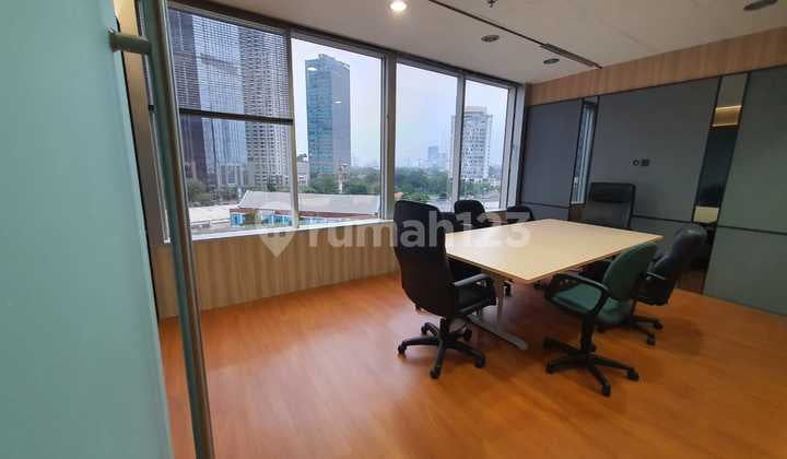 New Unit Menara Sudirman Lantai 8 Siap Huni Semi Furnished Lokasi Premium di Cbd Jakarta Selatan