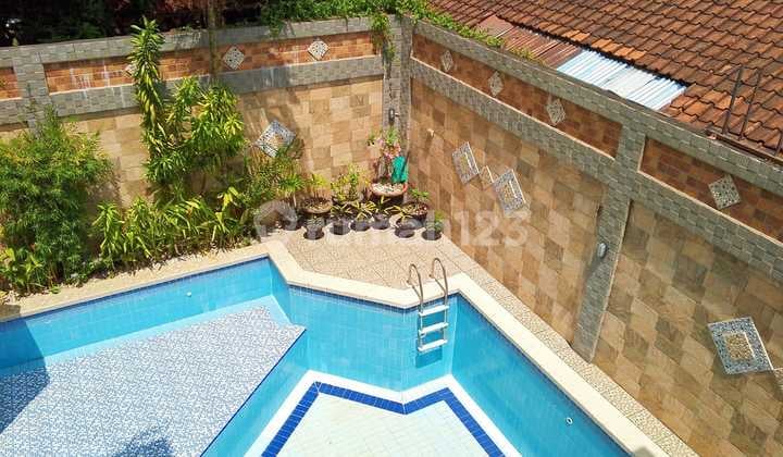 Dijual Rumah Mewah Full Furnish Diperumahan One Gate Tukad Pakerisan, Panjer, Denpasar Selatan