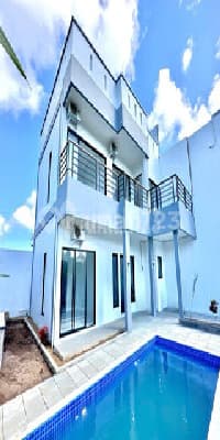 Vila Baru untuk Disewakan. Lokasi Tenang Cocok untuk Beristirahat dan Relaksasi