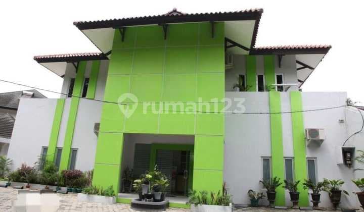Rumah 2 Lantai Pinggir Jalan Strategis Cibubur Jakarta Timur