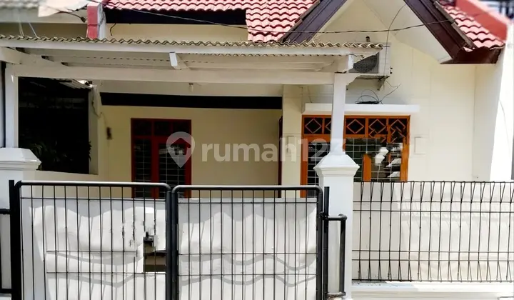 Rumah Murah Lokasi Strategis di Nusa Loka BSD Tangerang Selatan
