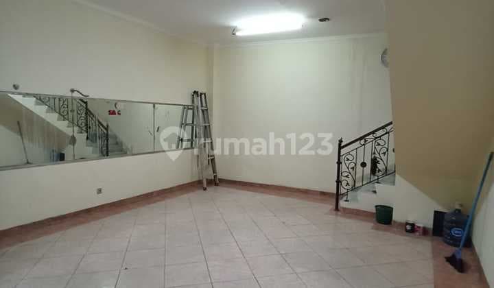 Ruko Dijual 3.5 Lantai Lokasi Strategis di Pusat Bisnis Margonda Depok