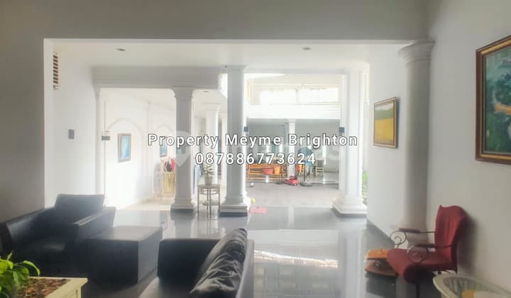 Rumah Mewah Besar Terawat Lokasi Strategis di Tambun Bekasi Selatan