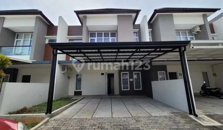Dijual Rumah Mewah Full Furnishd di Masjid Agung Semarang