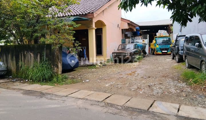 Dijual Rumah dan Pekarangan Luas di Pondok Randu Duri Kosambi