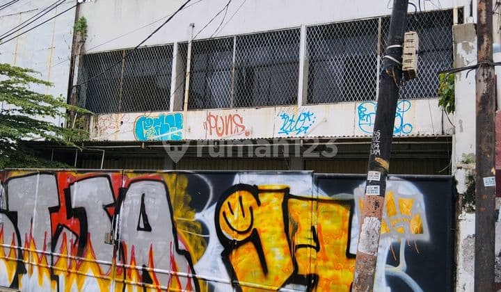 Disewakan Ruko Gandeng 3 Exs Indomaret Daan Mogot Cengkareng