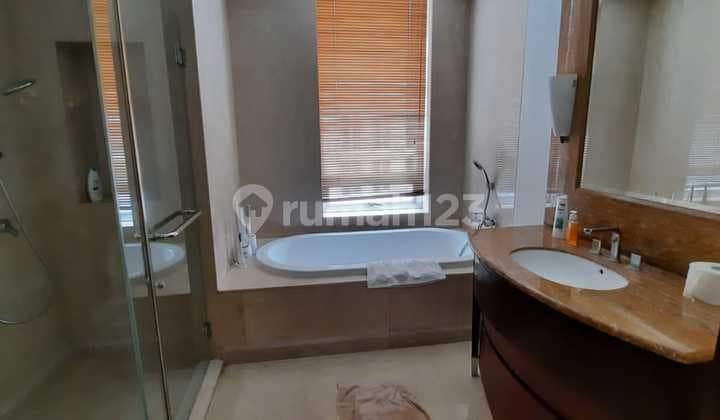 Pakubuwono Park View Premium 3Br Fully Furnished Apartment For Rent