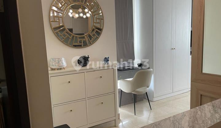 For Rent Ready To Move In Menteng Park Apartment, Central Jakarta - Fully Furnished