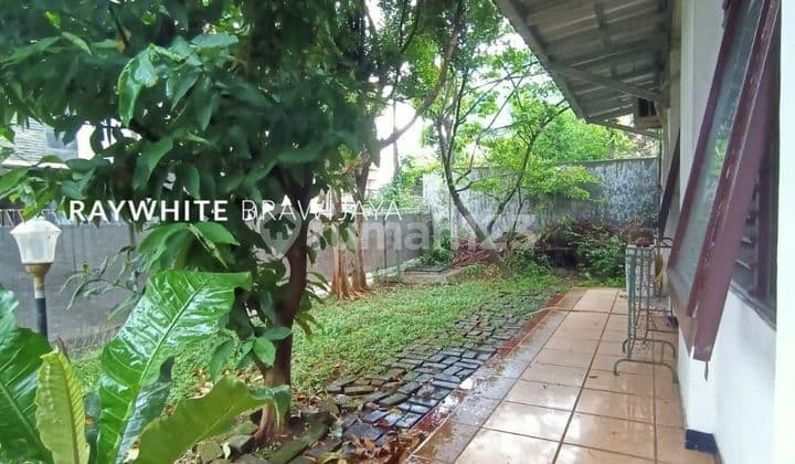 Rumah Tua Hitung Tanah Area Radio Dalam Kebayoran Baru