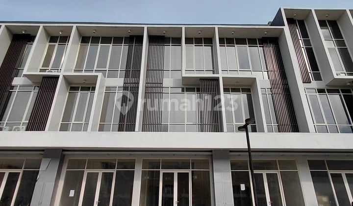 Disewakan Ruko Northwest Boulevard Citraland Surabaya Barat
