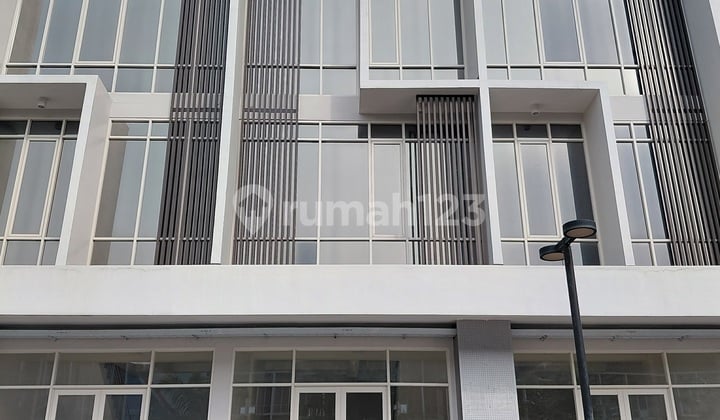 Disewakan Ruko Northwest Boulevard Citraland Surabaya Barat