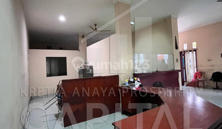 Rumah Usaha Strategis di Jl Raya Padalarang (Dekat Kbp)
