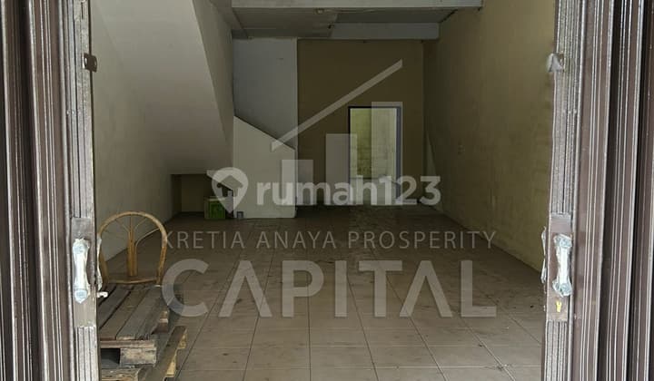 Ruko Setrategis di Main Road Taman Holis 1, Bandung