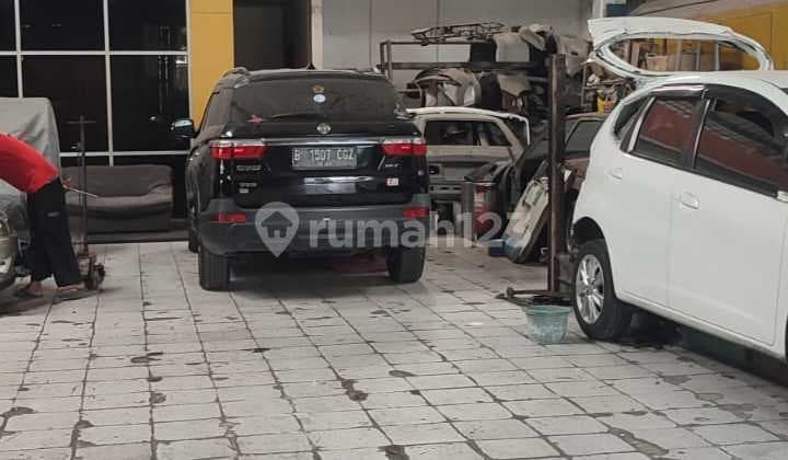 Dekat Akses Tol, Ruang-Usaha, 1 Lantai