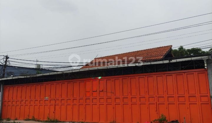 Ruko Muka Lebar Cocok untuk Usaha dan Gudang di Cikarang