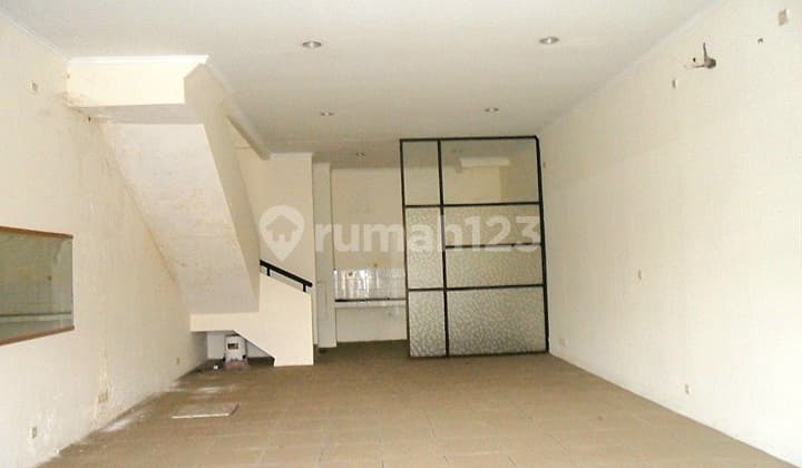 Dijual Ruko 3 Lantai di Batununggal Siap Huni