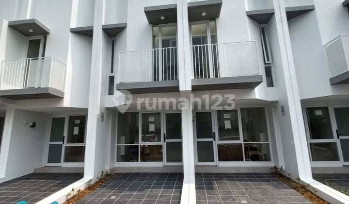 Rumah 2 Lantai Full Interior di Cluster Myza Flathouse BSD City