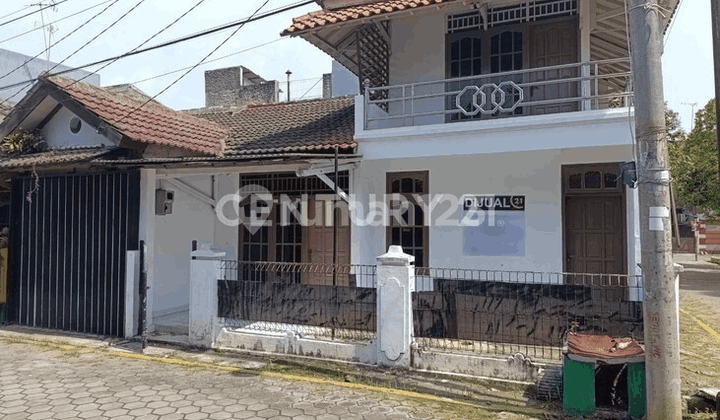 Hunian Plus Ruang Usaha Posisi Sudut Pci