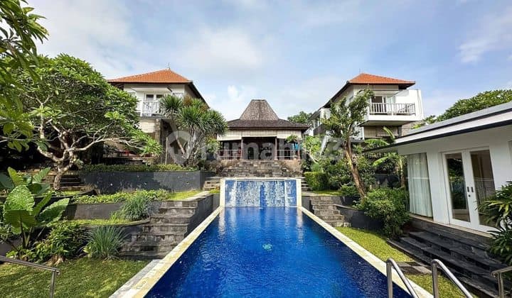 Dijual Villa Mewah di Canggu