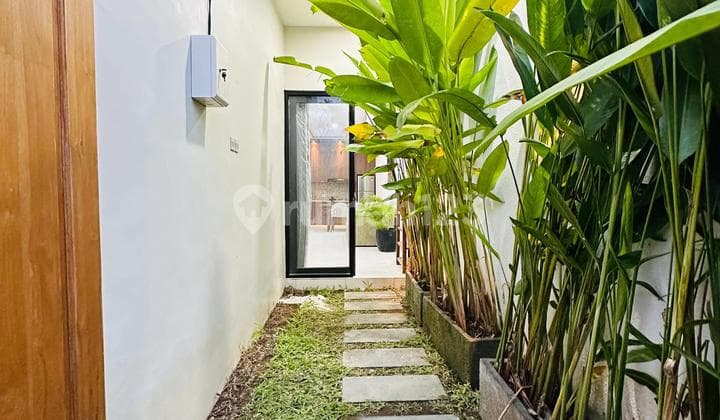 Villa Dekat Pantai Strategis Furnished With Pool Seminyak, Badung
