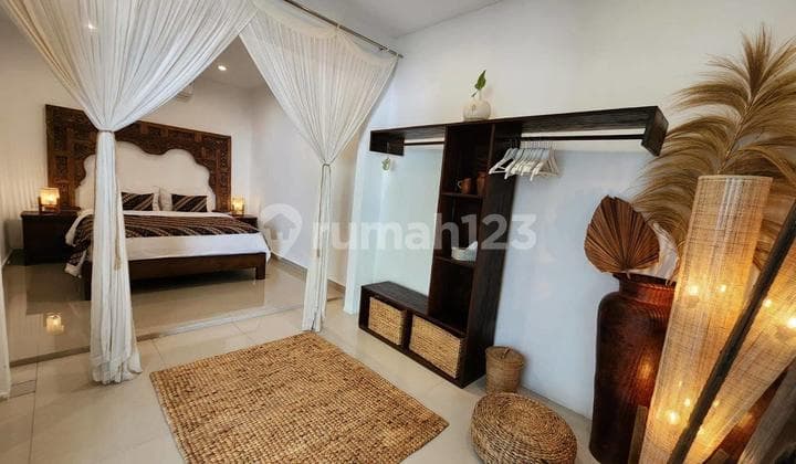 Villa Mewah Kolam Renang Dekat Pantai Internet Kencang, Kerobokan