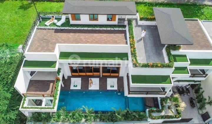 Translation: For Sale: Villa in Canggu, Badung