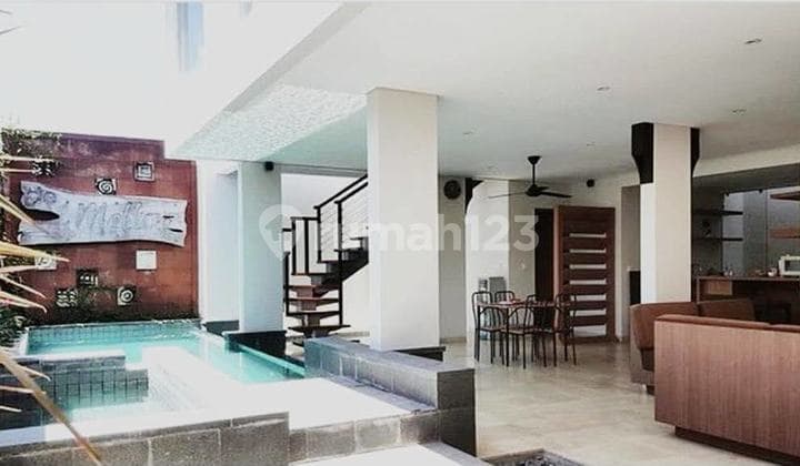 Villa Full Furnished Ada Kolam Renang 2Lt Siap Huni di Umalas
