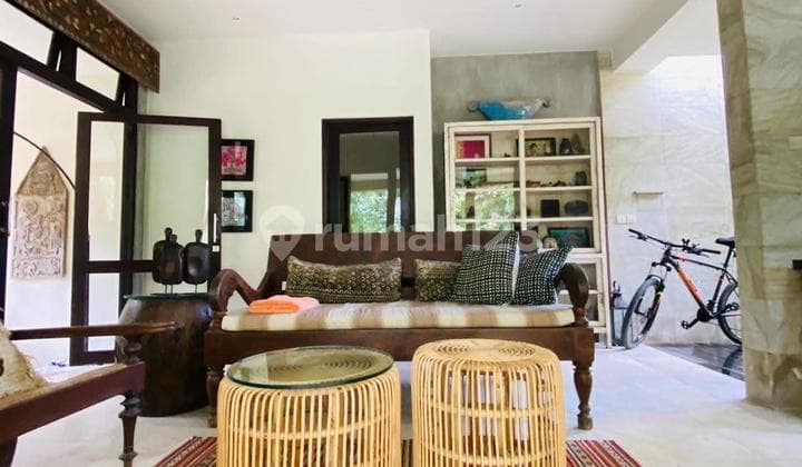 Spacious Villa, 2-Story, Furnished, Pool, Strategic Location, Scenic River View, Kerobokan