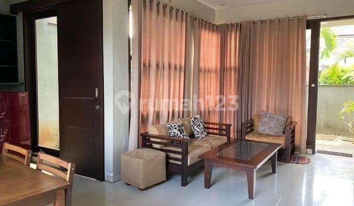 Villa Strategis Dekat Taman Rama School dan Pantai di Jimbaran
