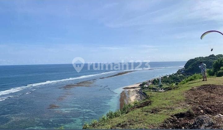 Tanah Pinggir Pantai Datar Zona Pink di Pantai Tanah Barak Badung