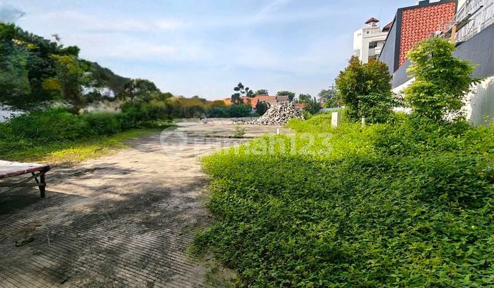 Lahan Tengah Kota,Jl Keputran,Dkt Raya Darmo,Basuki Rahmat,Dinoyo