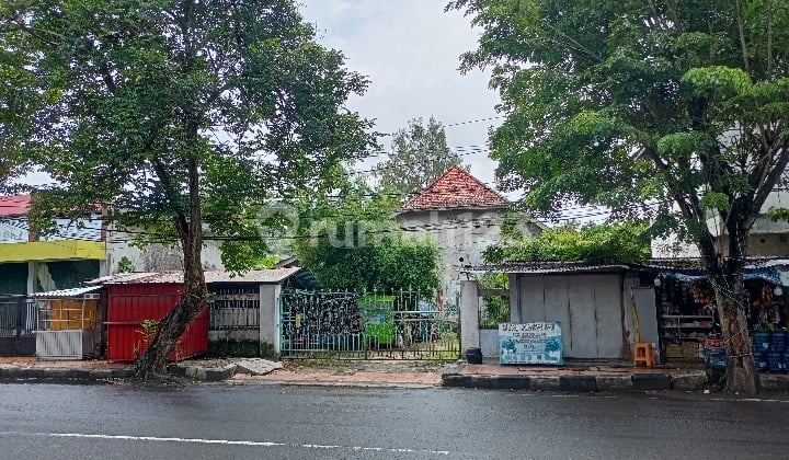 Tanah Tengah Kota Luas 1741M²Jl Moh Cholil Nol Jalan Strategis