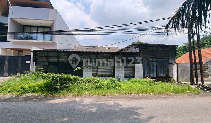Rumah Kecil Lahan Luas,Halaman Full Atap,Medokan Dkt Merr,Upn