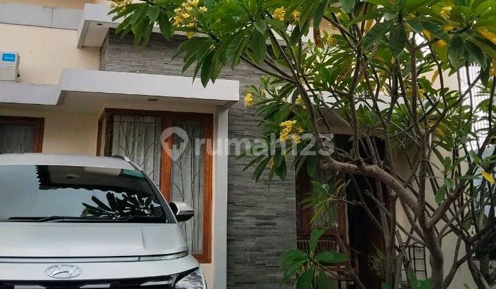 House in Royal Regency Solo Baru