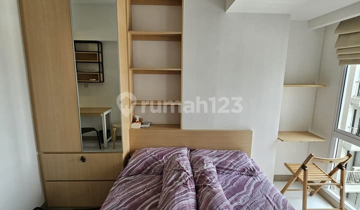 Apartemen Tokyo Riverside Studio Furnished