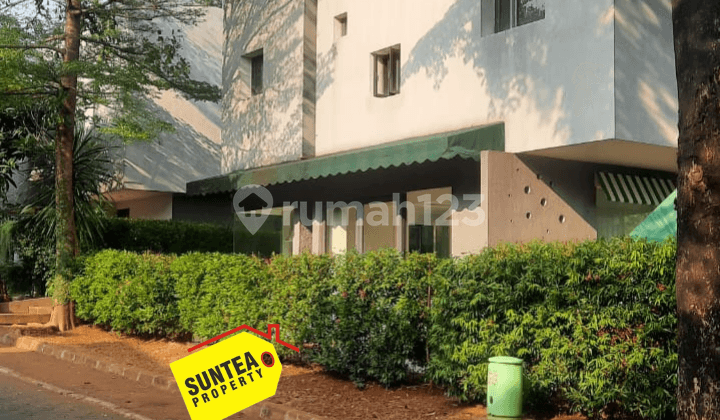 Strategic Move-In Ready House in Pesanggrahan, South Jakarta