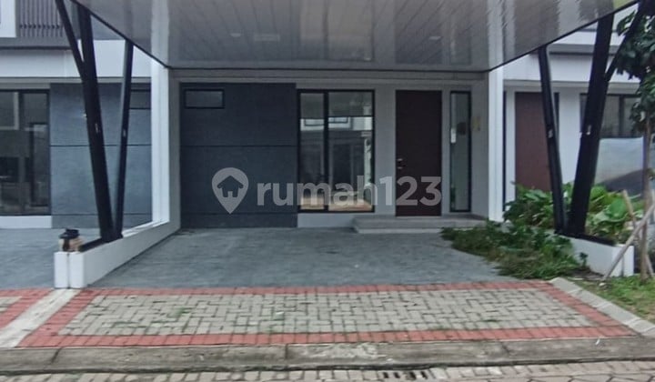 Rumah 2 Lantai Dekat Pusat Kota di Kebayoran Bintaro