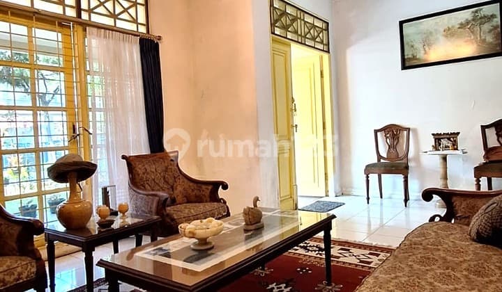 Rumah 2 Lantai Tanah Luas Nempel Jaksel di Bintaro Sektor 1
