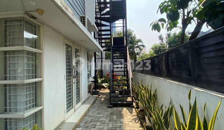 Di Jual Rumah Siap Huni di Kebayoran Lama Jakarta Selatan