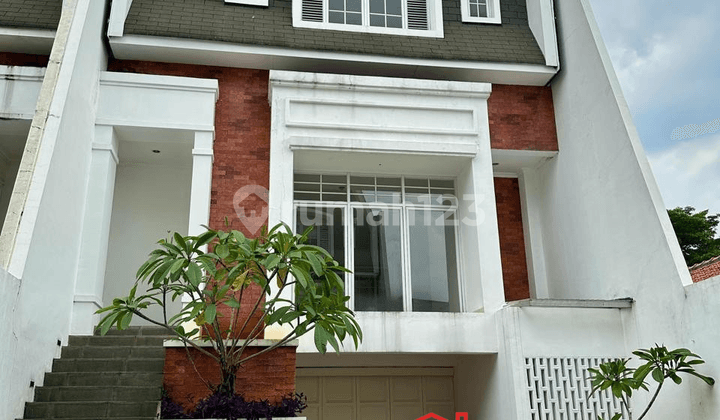 Rumah Sewa 2 Lantai di Bintaro Pesanggrahan