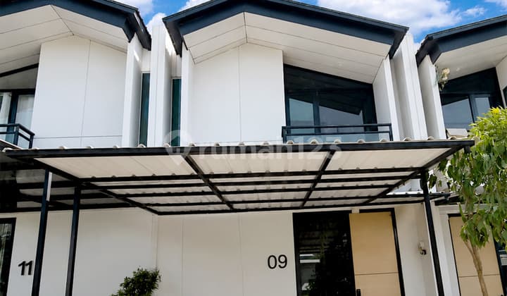 Disewakan Rumah Siap Huni 2 KT di Uptown Esatate Lippo Cikarang