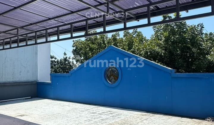 Ruang Usaha Bisnis di Main Road Moh Ramdhan