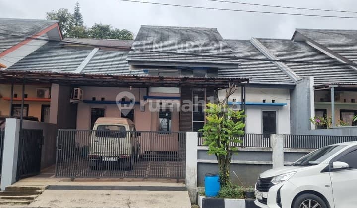 Rumah Minimalis Terawat di Melong Residence Bandung