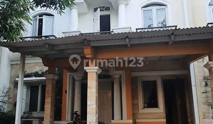 Rumah, 2 Lantai, HGB, di Raffles Hills
