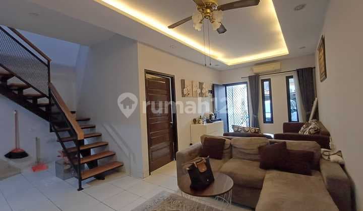 Rumah, 2 Lantai, SHM, di Tapos