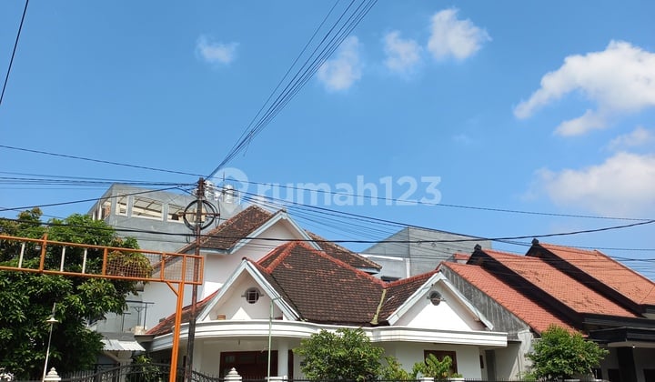 Tanah Siap Bangun Kawasan Terbentuk Akses Pintu Tol Malang Tepi Jalan