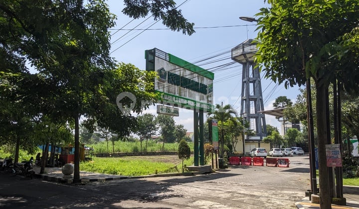 Bebas Banjir, Tanah, SHM, Dekat Pusat Perbelanjaan