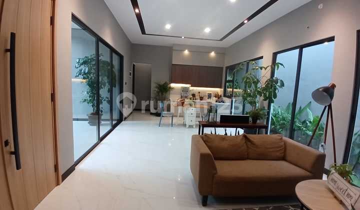 Dijual Rumah Cantik di The Green Cluster Banyan Ville
