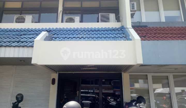 Dijual Cepat !!! Ruang Kantor di Plaza Pondok Indah 1