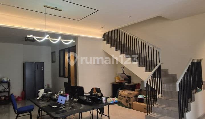 Dijual Rumah Cantik di Kwelimutu Asya, Jakarta Garden City, Jakarta Timur